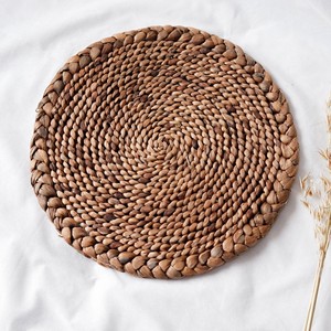 Handmade water hyacinth table plate <b>mats</b> luxury dining decorations wholesale serving <b>place</b> <b>mat</b> - Product Image 5