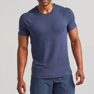 T-shirt à manches courtes unisexe imprimé sur mesure 100% coton tissu doux respirant avec logo personnalisé pour hommes et femmes - Product Image 1