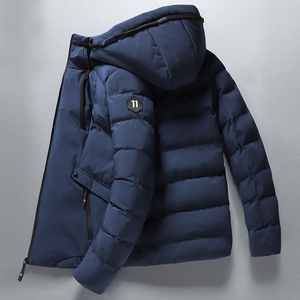 Chaqueta acolchada de invierno exclusiva para hombre, bombardero de cuello alto de algodón acogedor con característica impermeable, producto más vendido hecho en Pakistán - Product Image 3