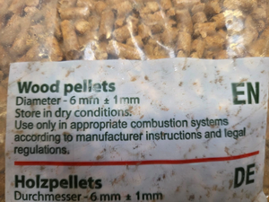 B2C Wood Pellets 15kg Bag Biomass <b>Stove</b> Heating Softwood and Pizza Oven Fuel 30L - Product Image 6