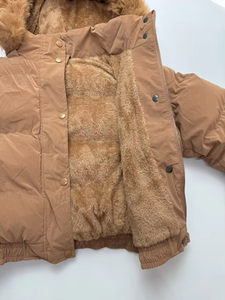 Chaqueta Corta Acolchada para Mujer con Forro de Piel, Chaqueta de Invierno de Moda, Estilo Burbuja, de Alta Calidad - Product Image 2