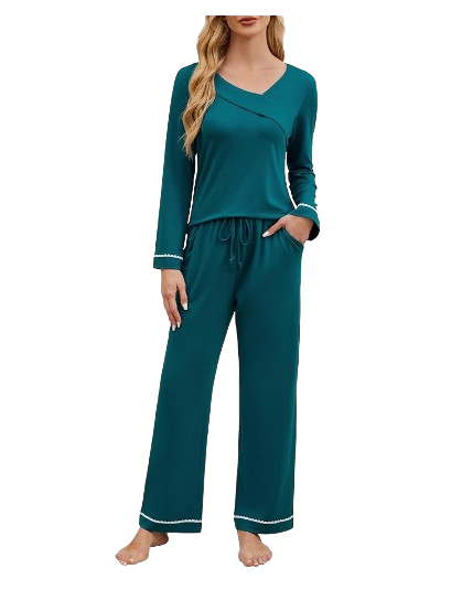 สีเขียวเข้ม