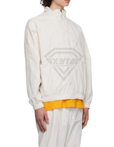 Conjunto personalizado para hombre, chaqueta de poliéster y nailon con cremallera, pantalones, conjunto cortavientos de dos piezas, chándal cortavientos personalizado para hombre - Product Image 5