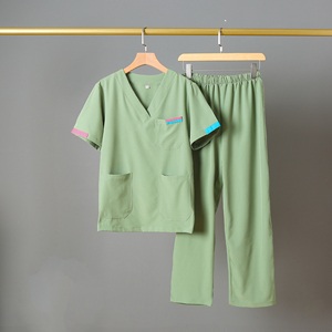 Ensemble classique unisexe personnalisé d'uniformes de médecin de beauté anti-rides Hauts à col en V Costume de gommage pour les hôpitaux Spandex pour les soins infirmiers - Product Image 3