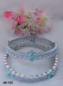 Excellente qualité Dazzling AD Fashion Bangles Accessoire de fête et option de cadeau à bas prix à vendre - Product Image 2