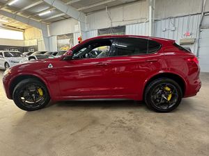 Usado LHD/RHD 2018 ALFA ROMEO STELVIO QUADRIFOGLIO AWD - Product Image 2