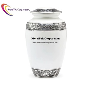 Urnes de crémation en métal de style américain faites à la main de couleurs personnalisées classique blanc gravé bande adulte mémorial cendres fournitures funéraires - Product Image 3