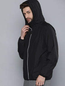 Chaqueta cortavientos de diseño personalizado de alto rendimiento de tendencia superior para hombres y mujeres, abrigo de invierno impermeable con posición de logotipo frontal - Product Image 2