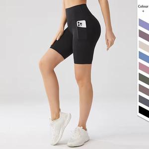 Venta al por mayor de pantalones cortos de motorista para las mujeres con bolsillos Correr Gimnasio de cintura alta Control de barriga Entrenamiento Pantalones cortos de yoga - Product Image 6