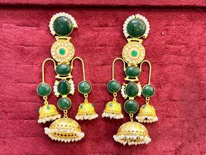 ต่างหูหินโมนาลิซ่าชุบทองทำมือ เครื่องประดับอินเดียแบบดั้งเดิม เหมาะสำหรับงานเทศกาลและงานแต่งงาน น้ำหนักเบา โดดเด่นสะดุดตา - Product Image 2