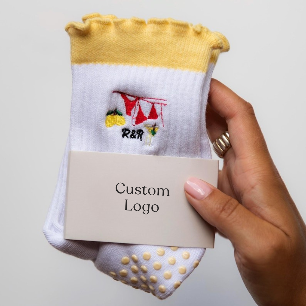 สีเหลือง