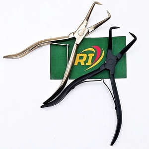 Herramientas de Extensión de Cabello con Micro-Anillos de Acero Inoxidable Negro Mate Ecológicas de Alta Calidad de Marca Privada REVAMP INTERNATIONAL - Product Image 1