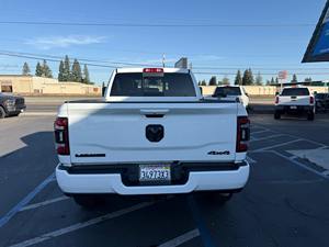 RAM 2500 Crew Cab Cummins 4x4 Usada del 2023 - Product Image 4