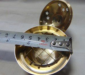 เตาเผาถ่านไม้ทองเหลืองขัดเงาลายนูนเครื่องหอม - Product Image 2