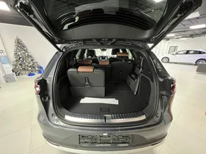 NEAT 2021, Tang EV600D II, ไมล์น้อย เกียร์อัตโนมัติ หลังคาพาโนรามา ไฟ LED ไฟเดย์ไลท์ LED - Product Image 4