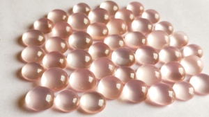 Piedras preciosas sueltas de tamaño personalizado al por mayor, cabujón facetado de cuarzo rosa natural, fondo plano de 4mm con precio competitivo - Product Image 4