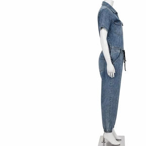 จั๊มสูทพิมพ์ลายดิจิตอลป้องกันไฟฟ้าสถิตย์ ผ้าโพลีเอสเตอร์เนื้อนุ่ม ทนทาน ลายกราฟิกดีไซน์ ชุดเดียวสวมใส่ได้ทุกวัน แฟชั่น - Product Image 1