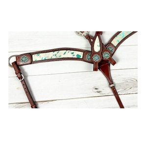 Ensemble de pinces à cheval en cuir marron de qualité supérieure avec serre-tête et collier de poitrine à une oreille avec accessoires d'équitation occidentaux Conchos élégants - Product Image 3