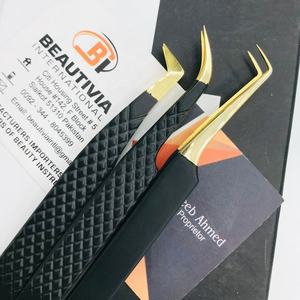 Pinzas profesionales para extensión de pestañas de acero inoxidable y Oro Negro, Punta puntiaguda, agarre fuerte, etiqueta privada sostenible - Product Image 2