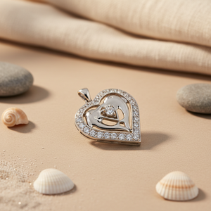 Collier pendentif en argent 925 avec cœur serti de diamants pour femmes - Product Image 1