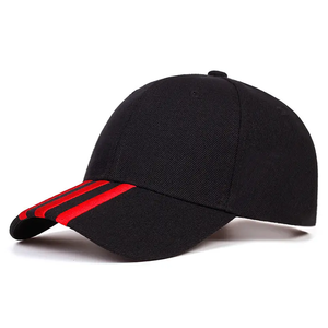 Casquette de baseball personnalisée à 5 panneaux en caoutchouc PVC avec logo, gorras de beisbol, casquette de sport de performance imperméable à l'eau découpée au laser avec trou perforé - Product Image 2