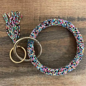 Porte-clés multicolore fait à la main avec broderie perlée Fantaisie Trendy Luxury Fashionable For Key USB Bag Car Bike Purse Stylish - Product Image 4