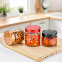 Vente en gros de pots en verre ronds de qualité alimentaire de 100 ml, 300 ml, 500 ml, 750 ml avec couvercle en métal pour la mise en conserve de cornichons, de confiture, d'épices, de miel