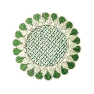 Set de table rond en raphia, tapis de table en paille naturelle, écologique, tissé, motif feuilles de marquise, assiettes de présentation pour mariage, fête ou événement. - Product Image 1