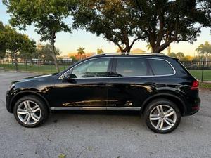 SUV 2011 Turbo Automatique Sièges en Cuir Caméra Arrière Phares LED Écran Tactile Toit Ouvrant Panoramique - Product Image 5