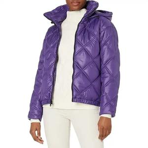 Chaqueta de Invierno Acolchada para Mujer, Talla Grande, con Logotipo Personalizado, Piel de Oveja, Nailon, Relleno de Algodón Transpirable - Product Image 3