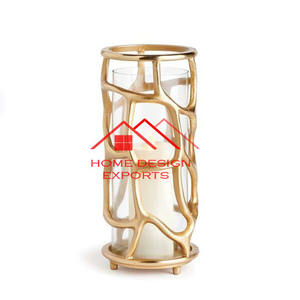 Vela Decorativa de Lujo para Sala de Estar con Portavelas de Metal Dorado de Último Diseño - Product Image 1