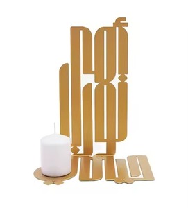 Support de bougie en métal décoratif de luxe, élément d'accentuation élégant pour les célébrations de mariage, les fêtes, la décoration de table de chambre à coucher - Product Image 1