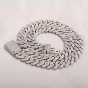 Chaîne de rappeur style cubain en argent sterling 925 de 14mm plaqué or 18 carats pour hommes Bijoux de corps en diamant Moissanite pour les fêtes - Product Image 5