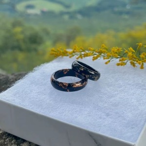 Resin Acrylic Rings Round Shape Handcrafted Love Ring Women Party Jewelry Wholesale Supply for Best Price - Product Image 3