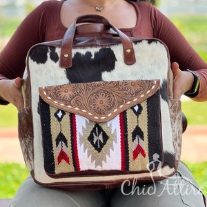 กระเป๋าเป้สะพายหลังหนังวัวมีสไตล์ตะวันตกใหม่กระเป๋านักเรียนเครื่องมือใช้ได้ทั้งชายและหญิงกระเป๋าเป้ใช้งานคุณภาพสูงสินค้าขายส่งจำนวนมาก - Product Image 1