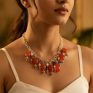 Collier en pierres précieuses argentées avec cristal de cornaline orange et améthyste - Product Image 2