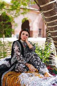 Trajes de gasa Shalwar Kameez de alta calidad para mujeres Salwar Kameez paquistaní bordado muy fino para fiestas y festivales - Product Image 5