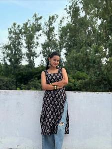 Kurti Unity Luxure 2825 para Mujer, de Algodón y Poliéster, con Encaje Natural Tejido, Lavable, Estampado, Recto, Sin Mangas, para Uso Diario - Product Image 4