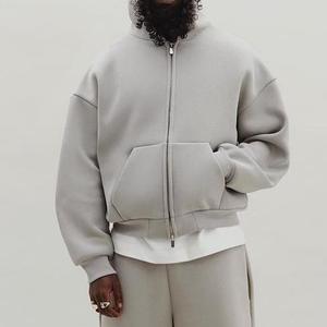 เสื้อครอปโอเวอร์ไซส์ผ้าคอตตอน100% เปล่าเสื้อฮู้ดโอเวอร์ไซส์แบบกำหนดเองสองชั้นวางไหล่ทรงบ็อกซี่ใส่ได้แบบมีซิป - Product Image 2