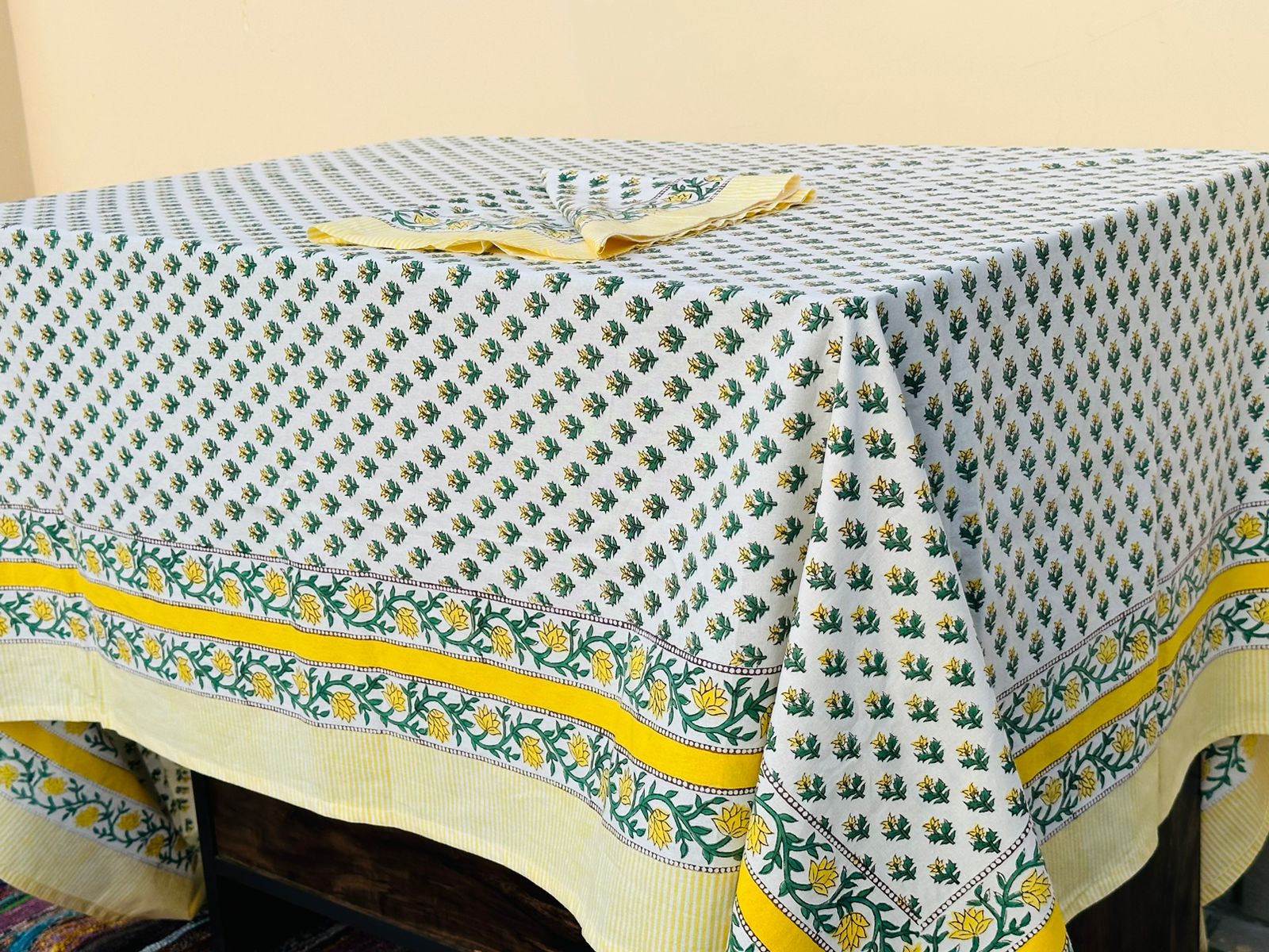 Como se muestra en la imagen