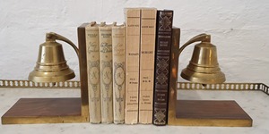 ชุดที่คั่นหนังสือสับปะรดสีทองสุดหรู2ชิ้นสำหรับโฮมออฟฟิศและการตกแต่งชั้นวางหนังสือที่มีสไตล์ทำด้วยมือจากอินเดีย - Product Image 6