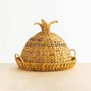 Cúpula de comida de metal trabajado a mano intrincada con artesanía superior ideal para hoteles restaurantes y configuraciones de mesa de comedor en casa - Product Image 5