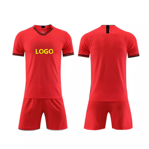 新款最新定制足球服套装，100% 聚酯和聚酰胺完全升华印花定制颜色和尺寸 - Product Image 5