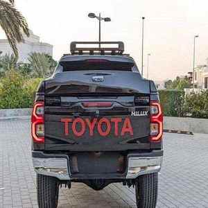 รถกระบะโตโยต้า ไฮลักซ์ ดับเบิ้ลแค็บ ปี 2024 มือสอง สภาพดี - Product Image 2