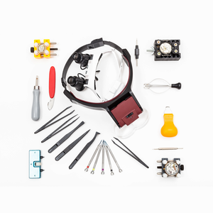 Accessoires automobiles robustes fabriqués avec du plastique lourd et du métal - Product Image 5