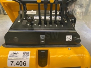 Dumper diesel JCB HTD5 2025, 251-350 ch, capacité de 1 à 10 tonnes - Product Image 3