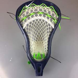 Bâton de lacrosse défensif personnalisé, fort pour la défense/le milieu de terrain, manche de lacrosse haute résistance avec fabrication personnalisée - Product Image 6