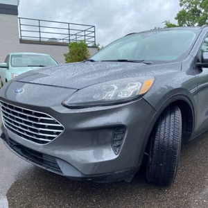 Ford Escape SE 2022 Certificado Limpio - Product Image 1