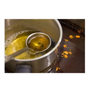 น้ำมันปรุงอาหารใช้แล้วขายจำนวนมากในราคาถูกปริมาณการจัดหาสูงเหมาะสำหรับการผลิตเชื้อเพลิงชีวภาพและการส่งออก - Product Image 1