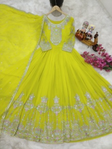 Vestido Anarkali de trabajo de secuencia de Georgette de diseñador más reciente de Fab Zone - Product Image 3